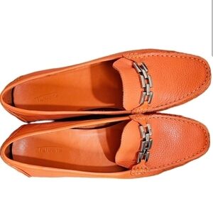Talbots Pebbled leather moccasins